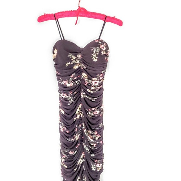 Stretchy Sweetheart Neckline Stretchy Floral on Black Bodycon Tube Dress Sz S - Picture 2 of 7